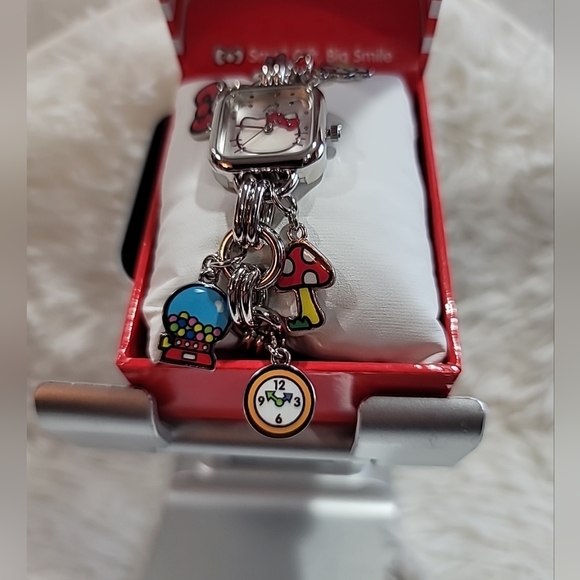 Hello Kitty Charm Bracelet Watch, Analog. Brand New Hanging Charms HTF - Picture 2 of 6